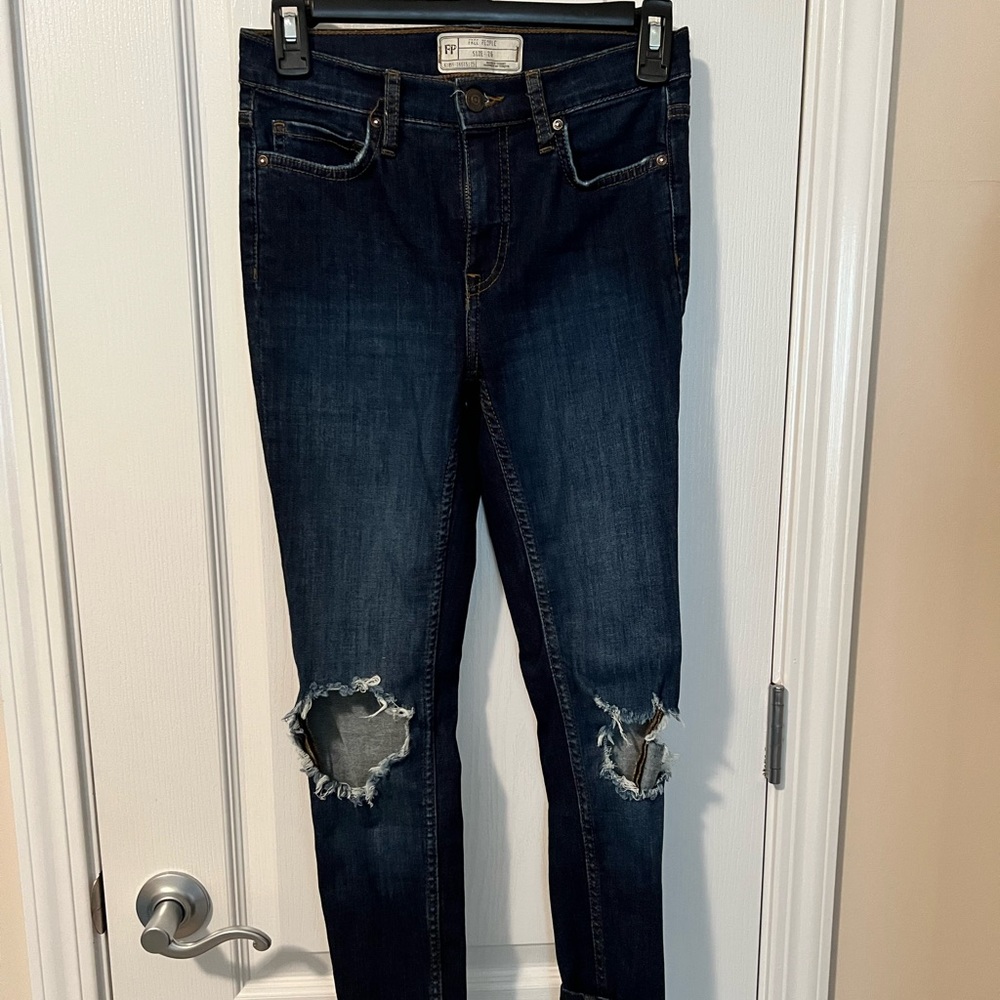 Free People jeans. Size 26. Worn once.